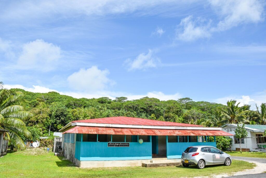 8 Best Budget Accommodations on Aitutaki [2023]