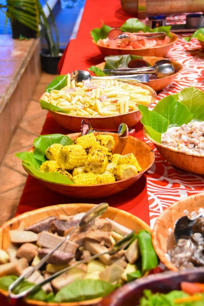 The Best Places to Eat on Aitutaki: 10 Best Restaurants on Aitutaki [2023]