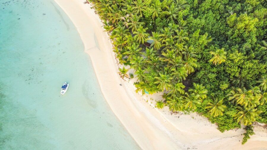 10 Best Beaches in the Cook Islands 🏖️