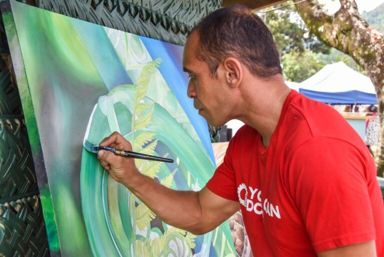 5 Best Art Galleries in Rarotonga & the Cook Islands ???? [2023]