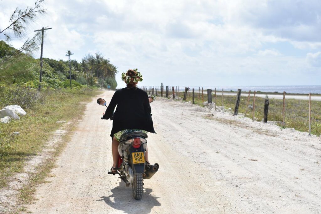 Mauke Transport Guide: 7 Ways to Get to (& Around) Mauke