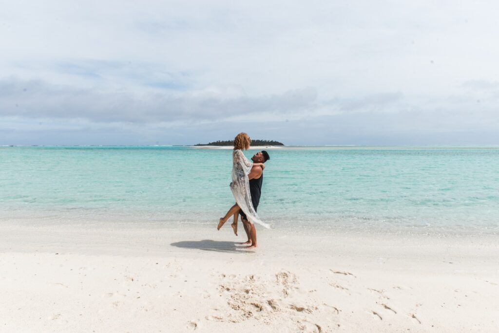 Rarotonga & the Cook Islands Proposal Ideas: 5 Romantic Ways to Propose