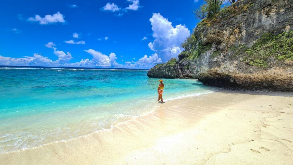 The Complete Travel Guide to Mangaia