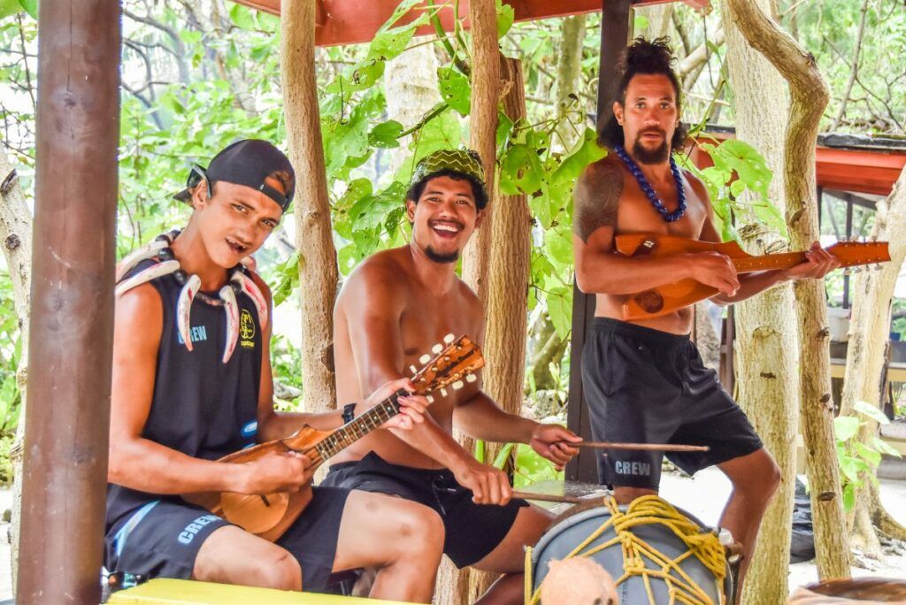 10 Best Lagoon Cruises in Rarotonga & the Cook Islands [2023]