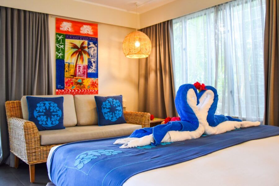 20 Most Romantic Honeymoon Resorts in the Cook Islands ❤️ [2023]