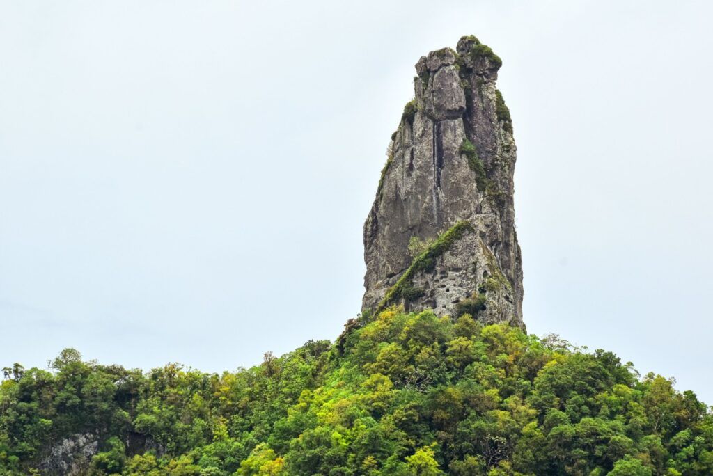 The 10 Most Famous Places in Rarotonga & the Cook Islands 📷