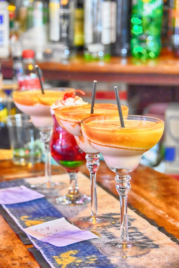 10 Best Bars in the Cook Islands