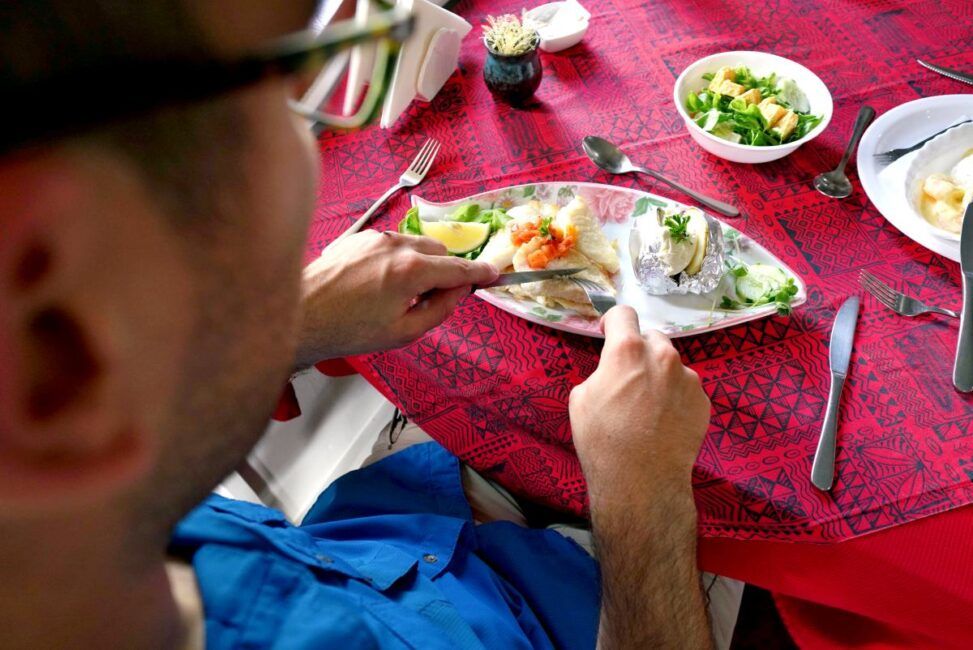 The Cost of Food in Rarotonga & the Cook Islands: Restaurant & Grocery Prices