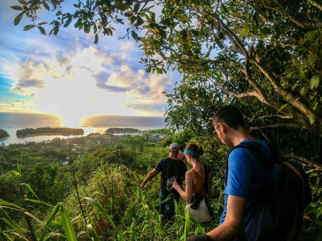 Rarotonga Budget & Backpacking Itinerary: 5 Days 🌞 [2023]