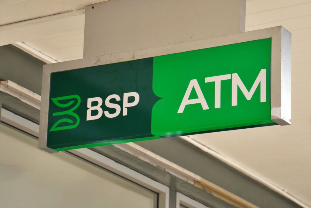 Can You Use Your Credit or Debit Card in Rarotonga & the Cook Islands?