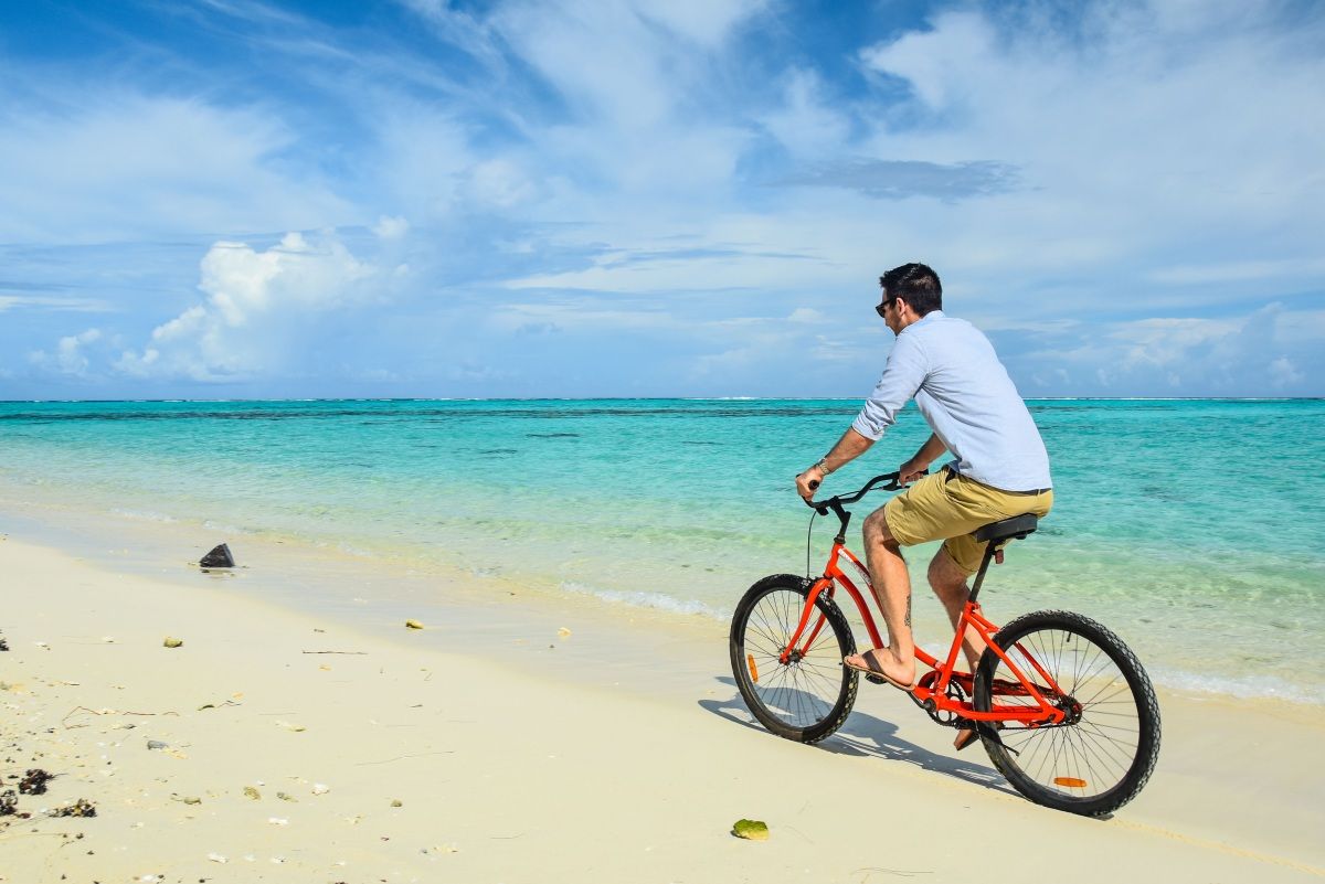 6 Eco-Friendly Alternatives to Renting a Car in Rarotonga & the Cook Islands