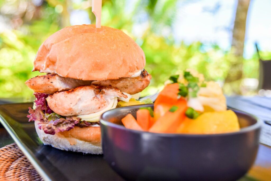 15 Ways to Save Money on Food in Rarotonga & the Cook Islands ????