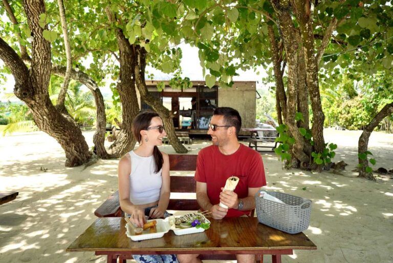 Rarotonga Honeymoon & Romance Itinerary: 5 Days 🥂 [2025]