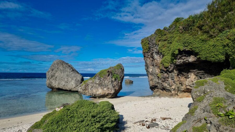 A Self-Guided Day Trip Around Mangaia: One Day Itinerary