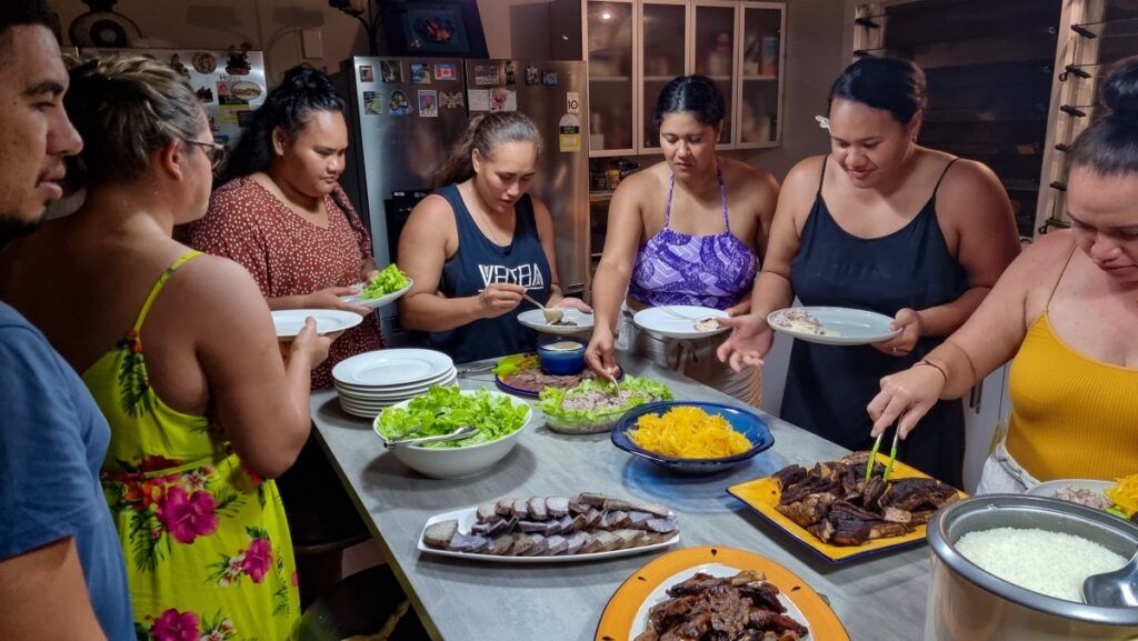 The Cost of Food in Rarotonga & the Cook Islands: Restaurant & Grocery Prices