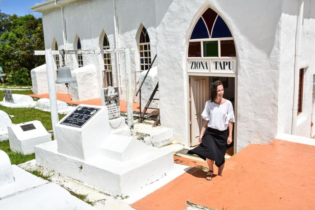 20 Essentials You NEED to Pack for Rarotonga & the Cook Islands ????