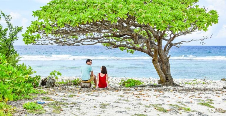 Cook Islands Honeymoon & Romance Itinerary: 7 Days / 1 Week