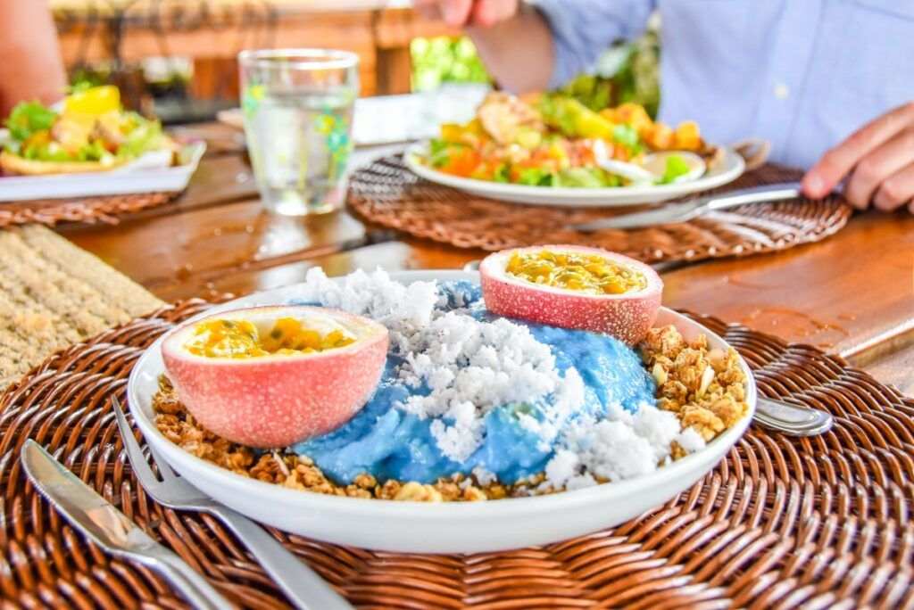 15 Ways to Save Money on Food in Rarotonga & the Cook Islands ????