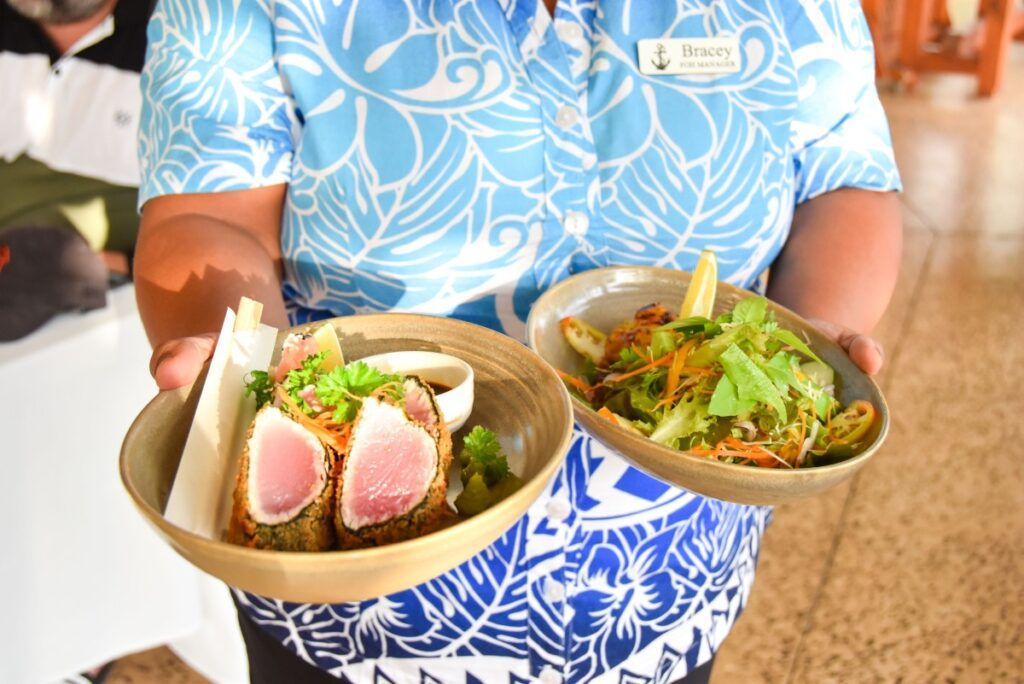 How Much Does a Trip to Rarotonga & the Cook Islands Cost? ???? [2023]