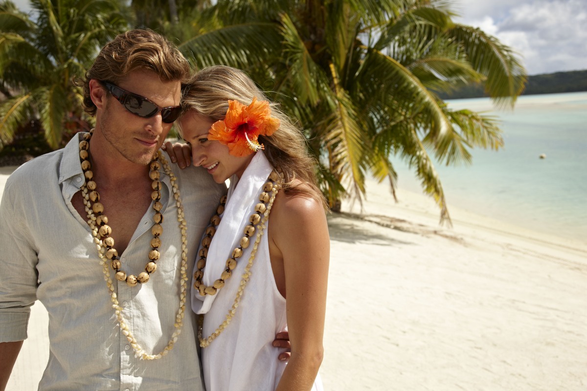 The Honeymoon & Romantic Getaway Guide to the Cook Islands 🌺 [2023]