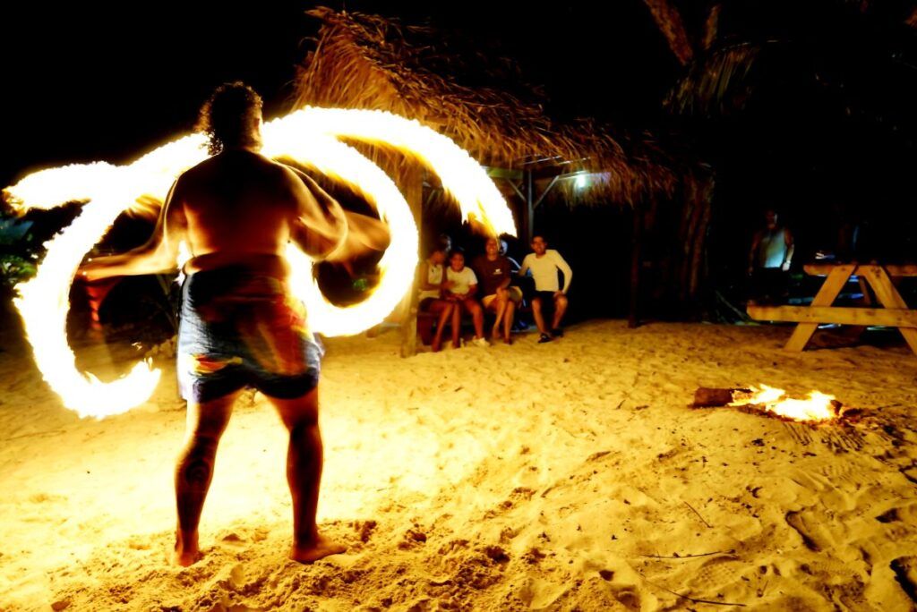 9 Best Island Nights in Rarotonga & the Cook Islands 💃🏾 [2025]